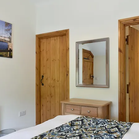 Holiday home Deer Park Barn - Uk33323